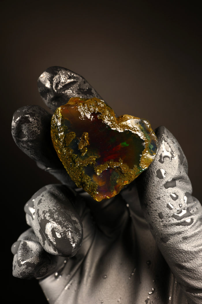 20.94g Rough Ethiopian Welo Specimen Opal