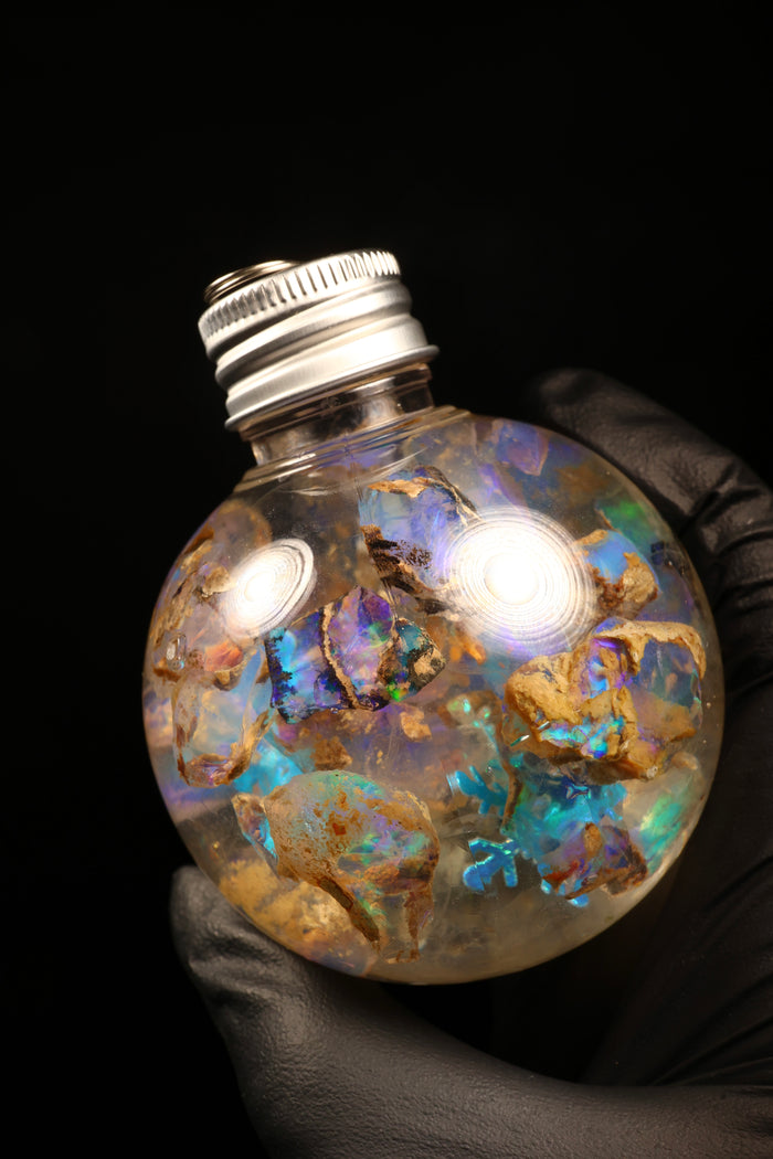 50g Snowflake Specimen Ornament