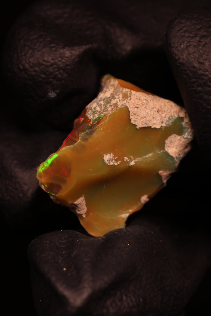 2.01g Rough Ethiopian Jewelry Grade Welo Opal