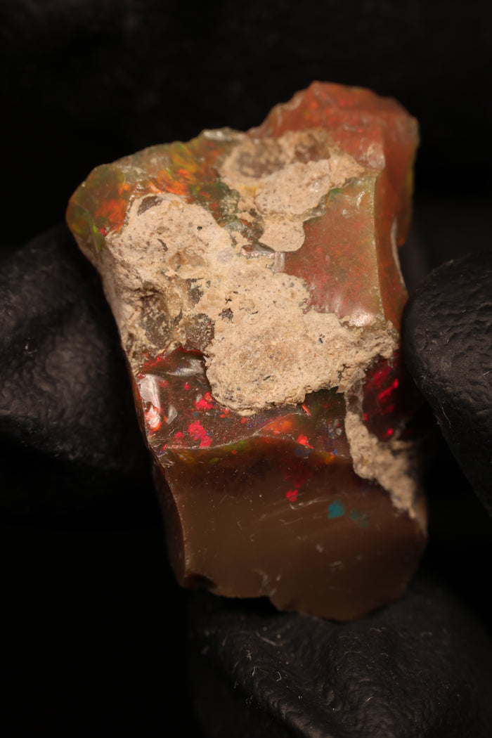 3.06g Rough Ethiopian Jewelry Grade Welo Opal