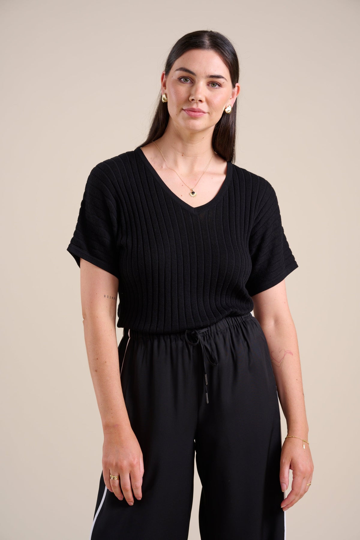 The V Neck Knitted Top