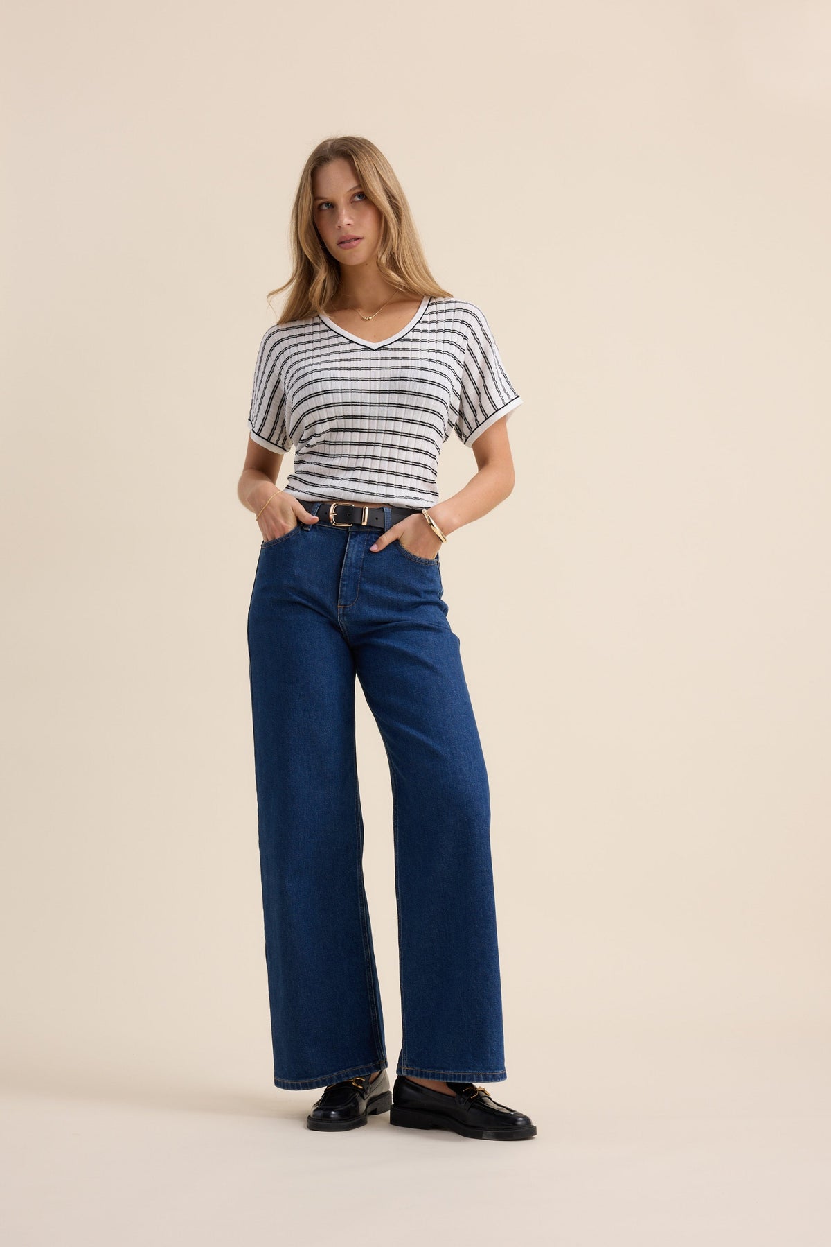 The V Neck Knitted Top
