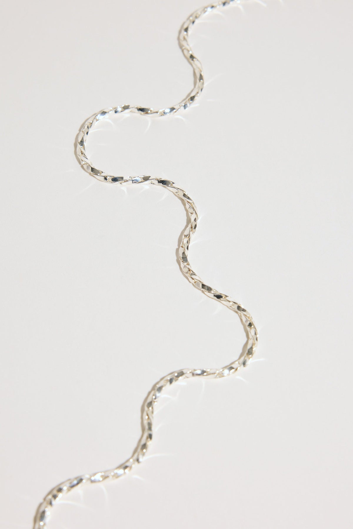 Atelier 19 Twisted Box Chain Necklace