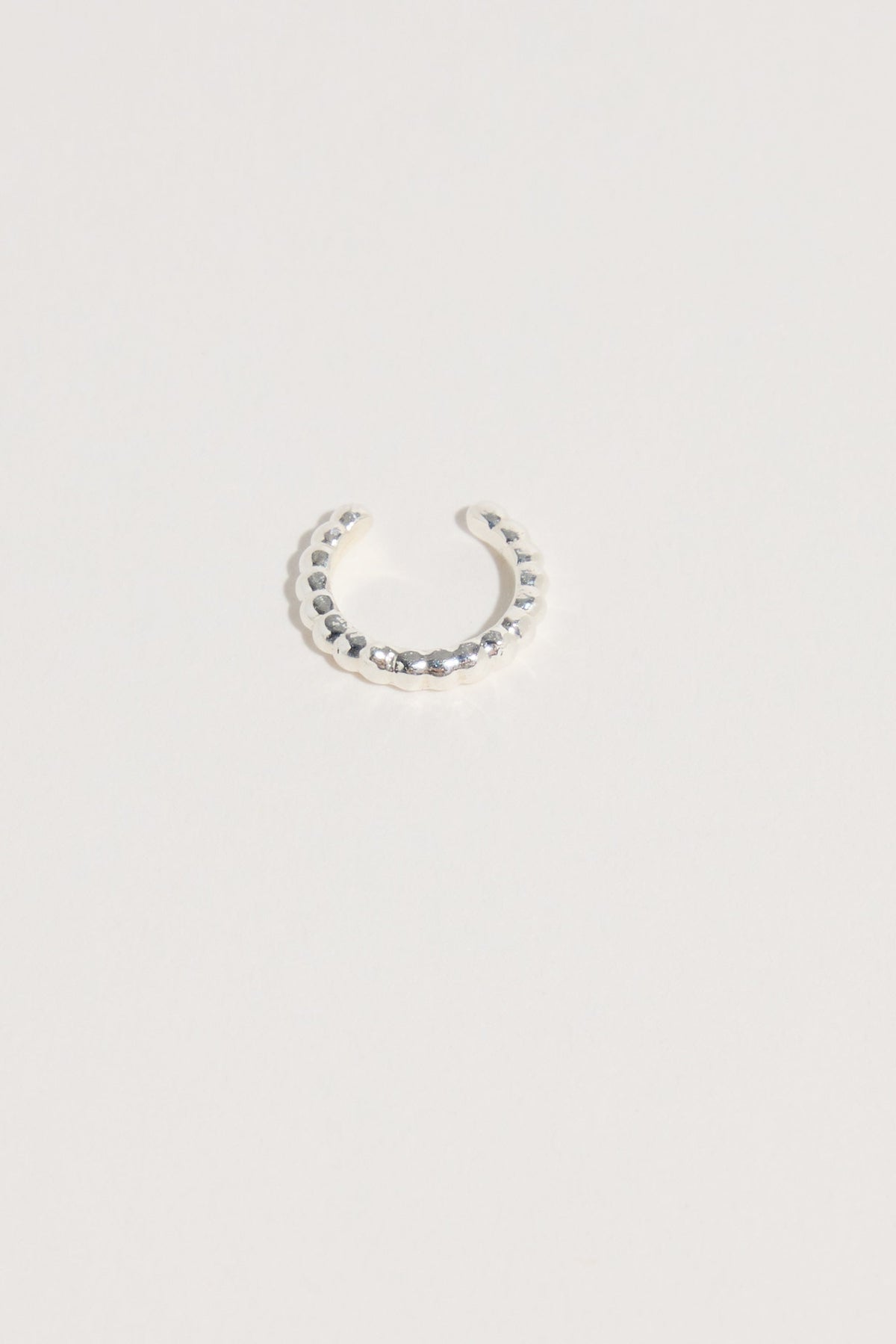 Caja Solaris Ear Cuff