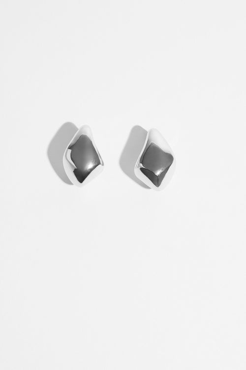 Bela Sonder Azalea Earrings