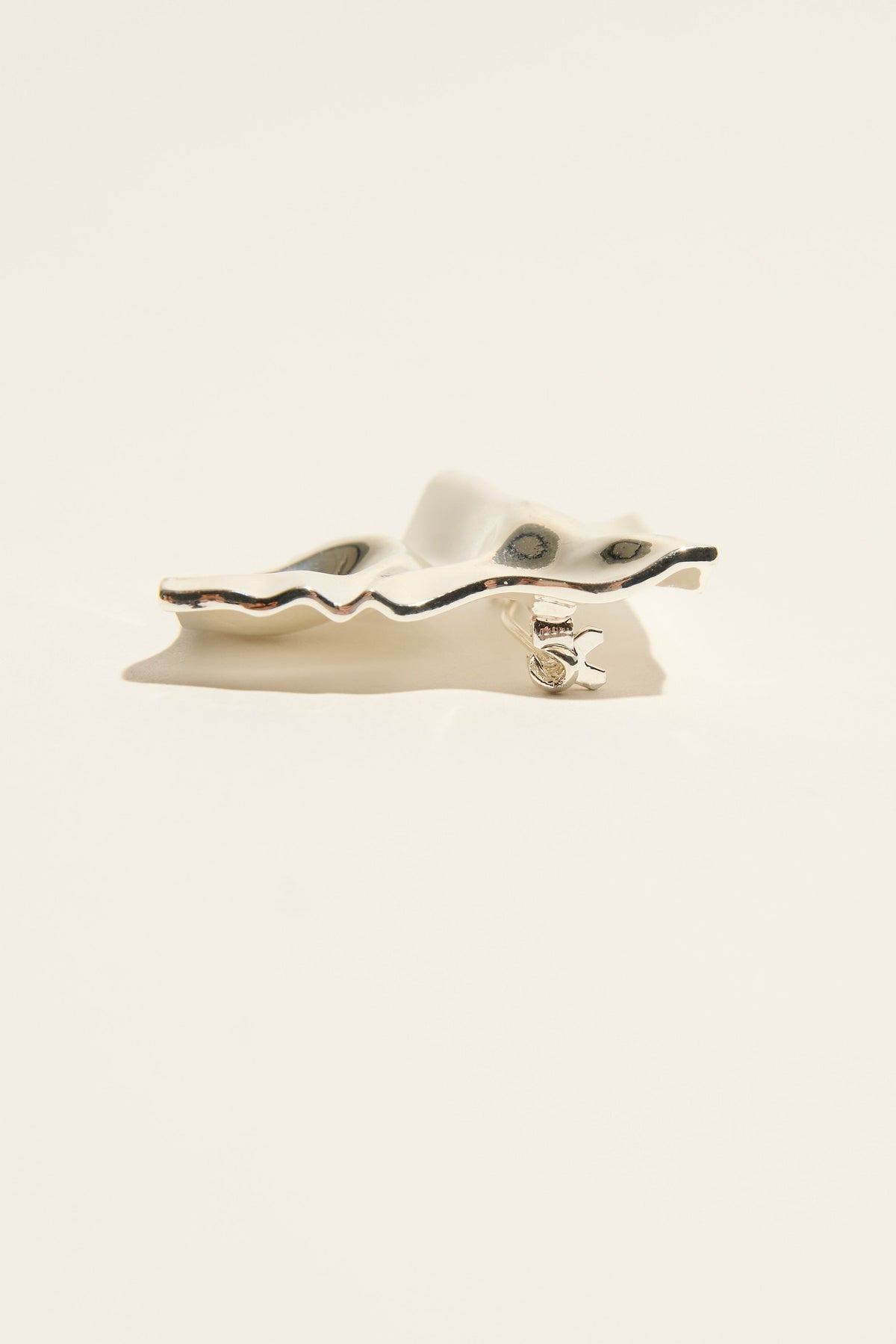 Bela Sonder Kunot Brooch
