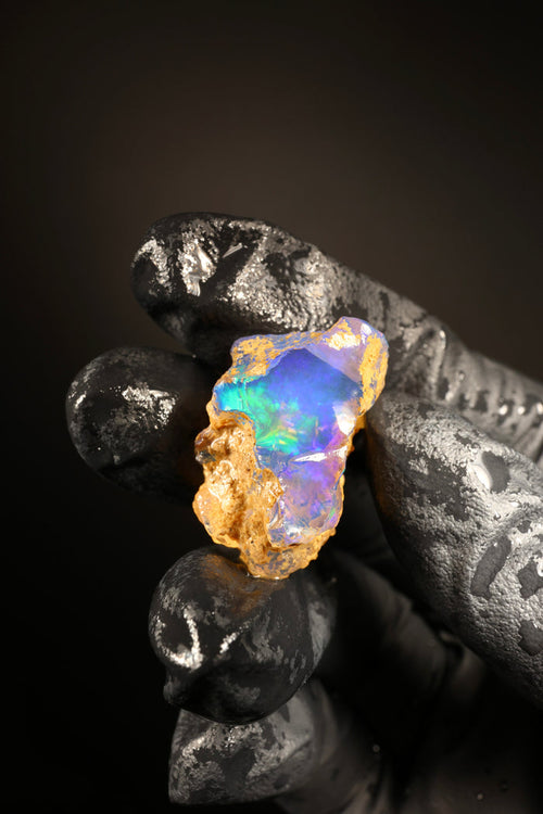 5.40g Rough Ethiopian Welo Specimen Opal