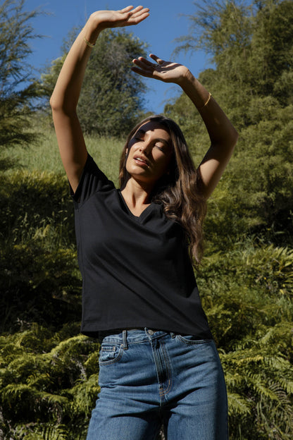 The Good Earth Cotton V Neck Tee