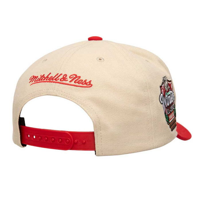 Chicago Blackhawks Mitchell & Ness 2024 Winter Classic Cream Pro Snapback Adjustable Cap