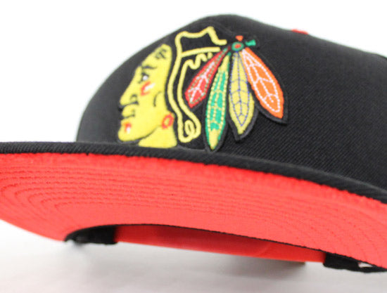 Chicago Blackhawks Mitchell & Ness Snapback Hats (Red Velour Under Brim)