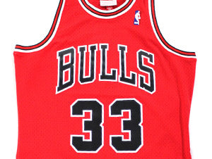 Chicago Bulls Scottie Pippen #33 Mitchell & Ness Swingman Jersey