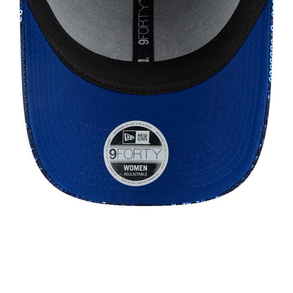 Chicago Cubs New Era Women's 9FORTY Walking Bear Sequin Adjustable Cap