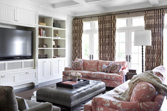 China Seas Fabric: Lyford Pagoda Reverse - Custom Dark Pink on White Belgian Linen / Cotton