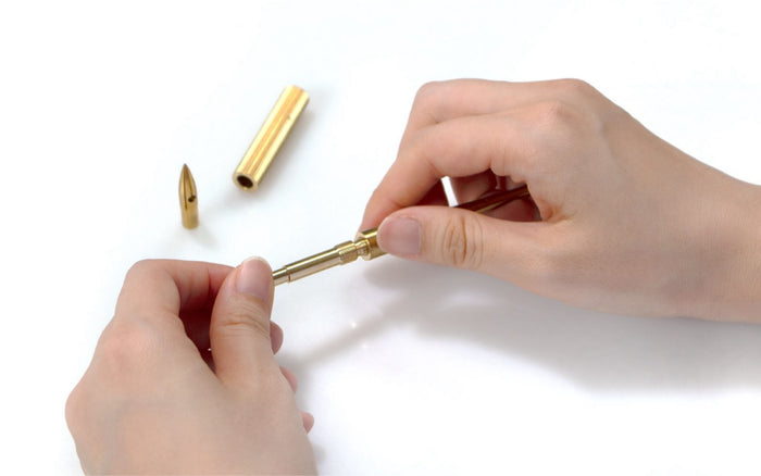 Colorverse Shuttle Dip Pen