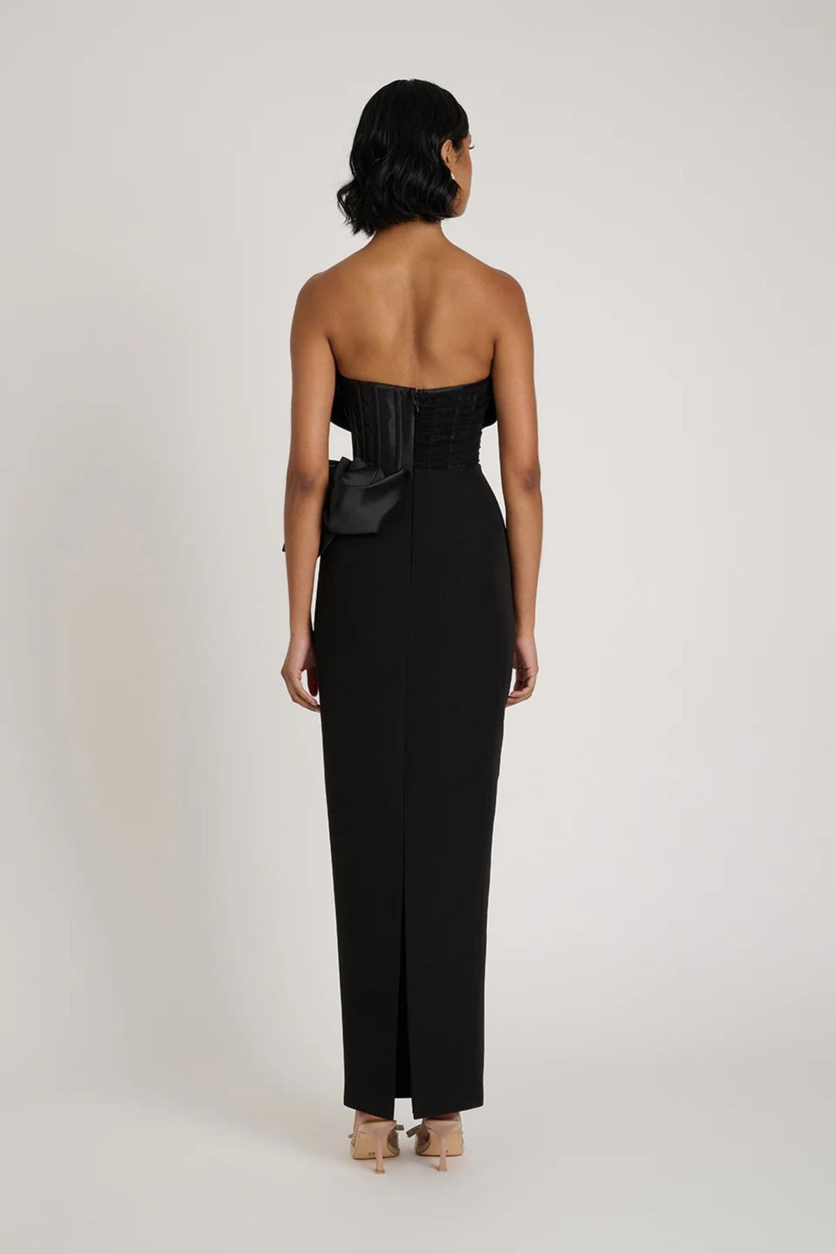 Auri Gown - Black