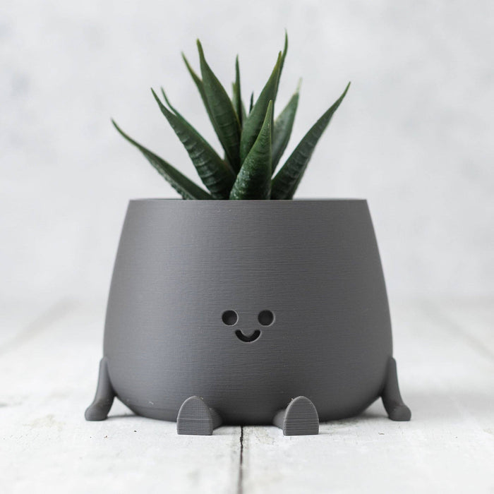 Ingadi - Happy Pot Planter - Matte Iron Grey: Medium