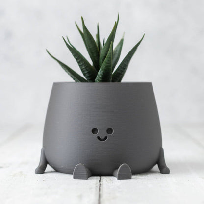 Ingadi - Happy Pot Planter - Matte Iron Grey: Medium