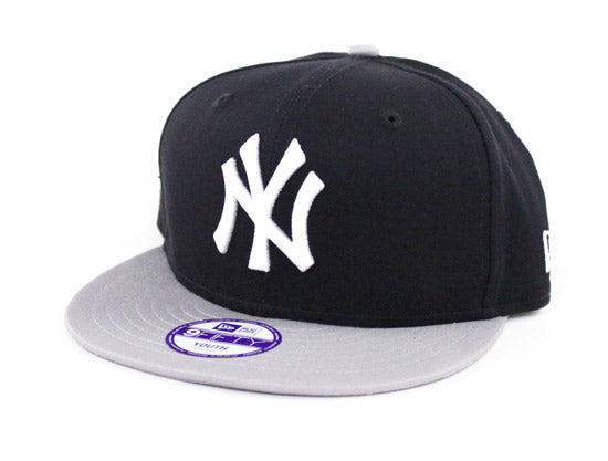 KIDS New York Yankees New Era 9Fifty Snapback Hat (Navy Gray)