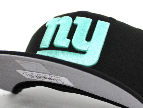 New York Giants New Era 59Fifty Fitted Hat (Nike Air Foamposite Pro Island Green 2017 Aqua Black Gray Under Brim)