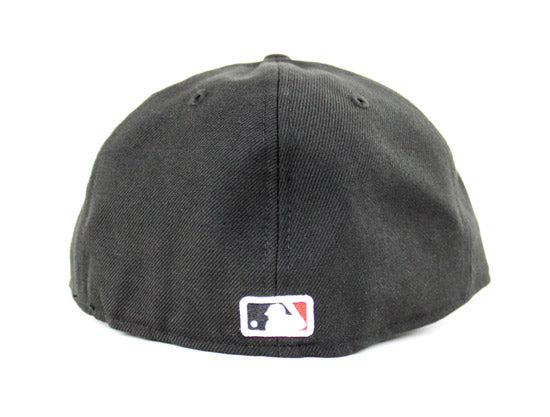 New York Yankees New Era 59Fifty Fitted Hat (Big Apple Black Gray Under Brim)
