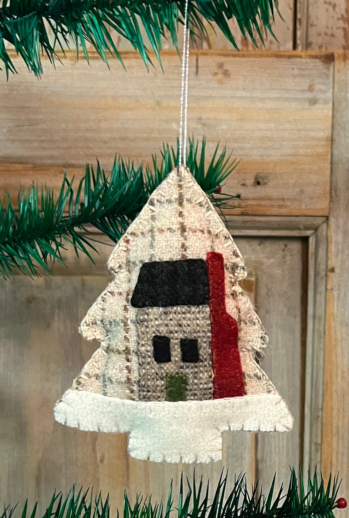NG-226C Wool Tree Ornament - Log Cabin