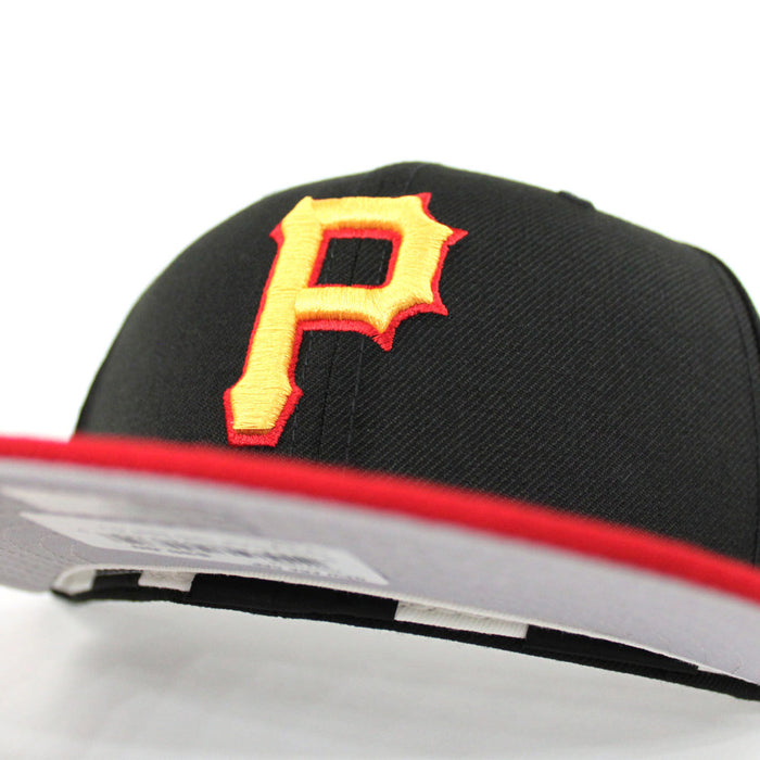 Pittsburgh Pirates New Era 59Fifty Fitted Hat (1999-2000 ALT Black Red Gray Under Brim)