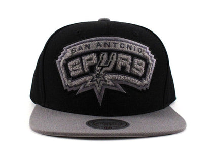 San Antonio Spurs Mitchell & Ness Snapback Hat (Air Jordan Chrome 8)