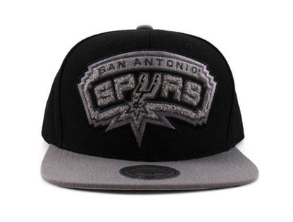 San Antonio Spurs Mitchell & Ness Snapback Hat (Air Jordan Chrome 8)