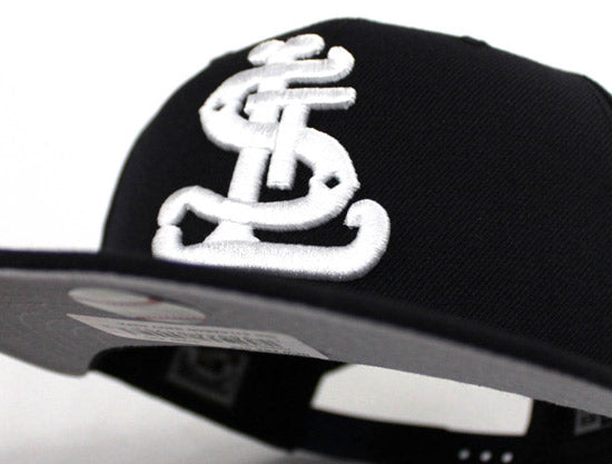 St Louis Cardinals 1900 New Era 9Fifty Snapback Hat (Navy Gray Under Brim)