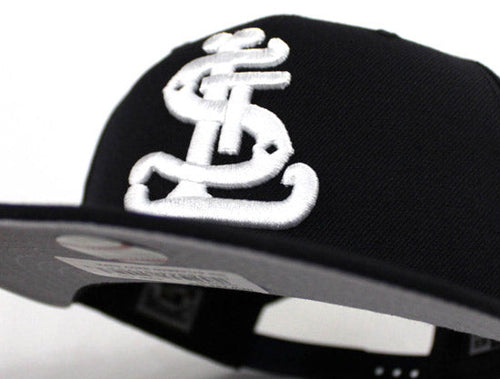 St Louis Cardinals 1900 New Era 9Fifty Snapback Hat (Navy Gray Under Brim)