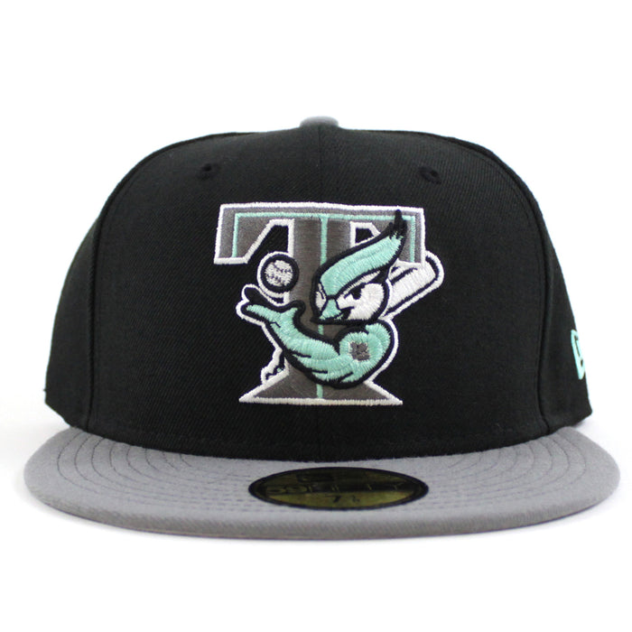 Toronto Blue Jays New Era 59FIFTY Fitted Hat (BLACK Cool Gray GrayY Under brim)